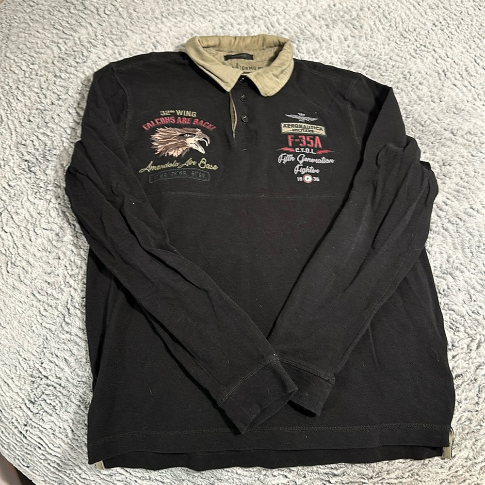 AERONAUTICA MILITARE polo. Black with Green collar